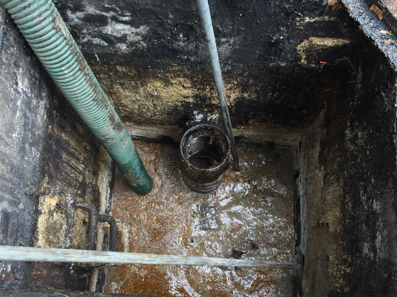 工人新村隔油池清理